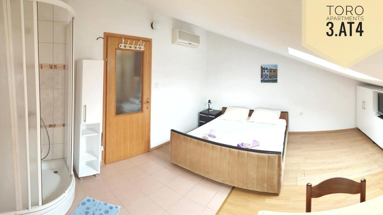 Apartment Toro Pag Town