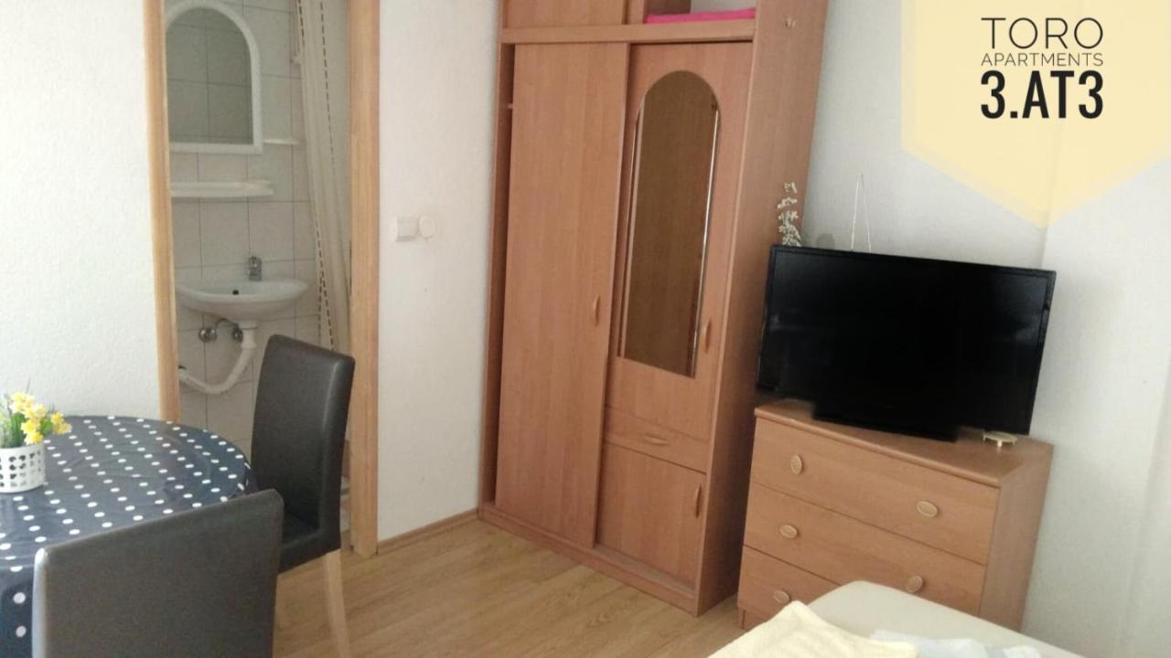 Apartment Toro Pag Town